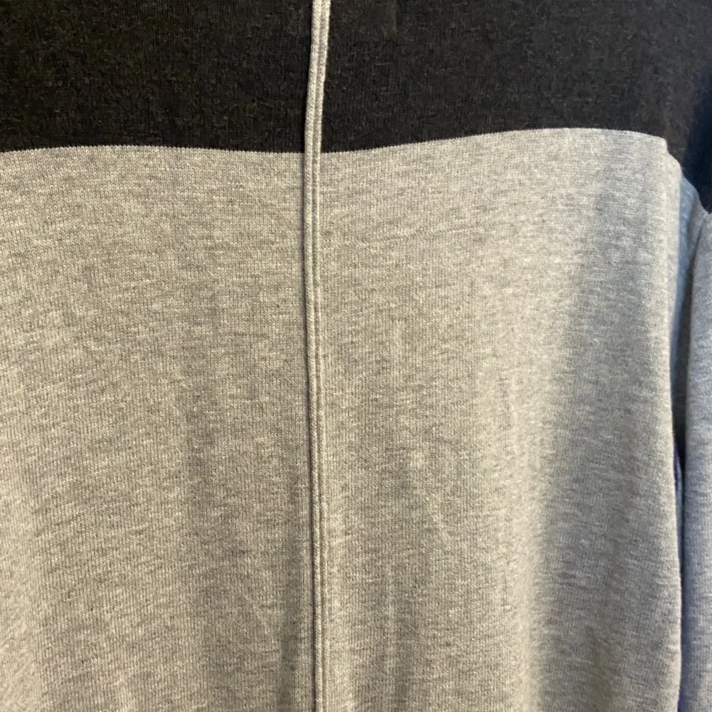 NWOT 21 Men Gray Cardigan‎ with Purple and Black Details- XL